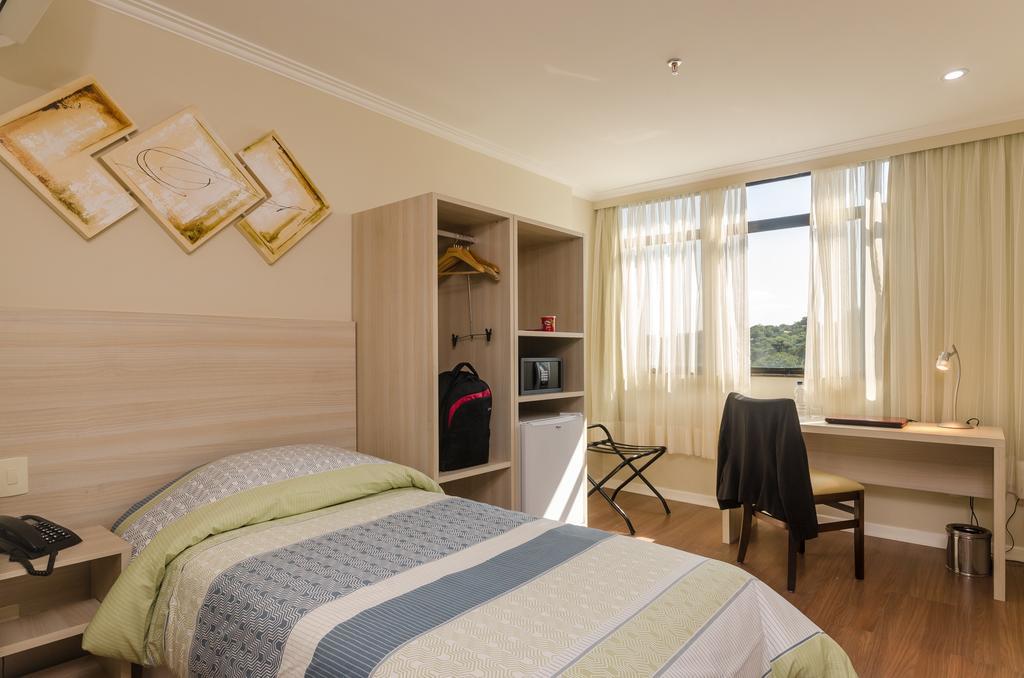 Seleto Hotel Volta Redonda Bilik gambar
